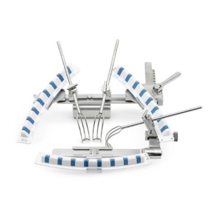 Retractor e Instrumental Quirúrgico